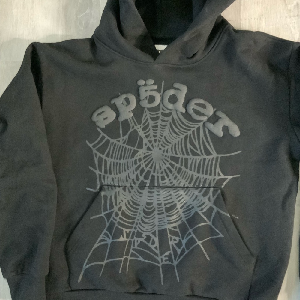 Black Spider Graphic Hoodie - Picture 5 of 6